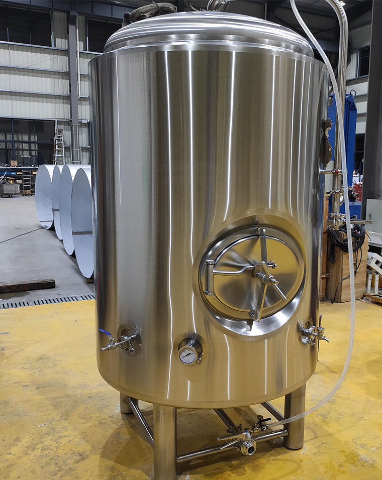 Maximierung der Effizienz und Qualität: Die Vorteile der schlüsselfertigen Brauereiausrüstung